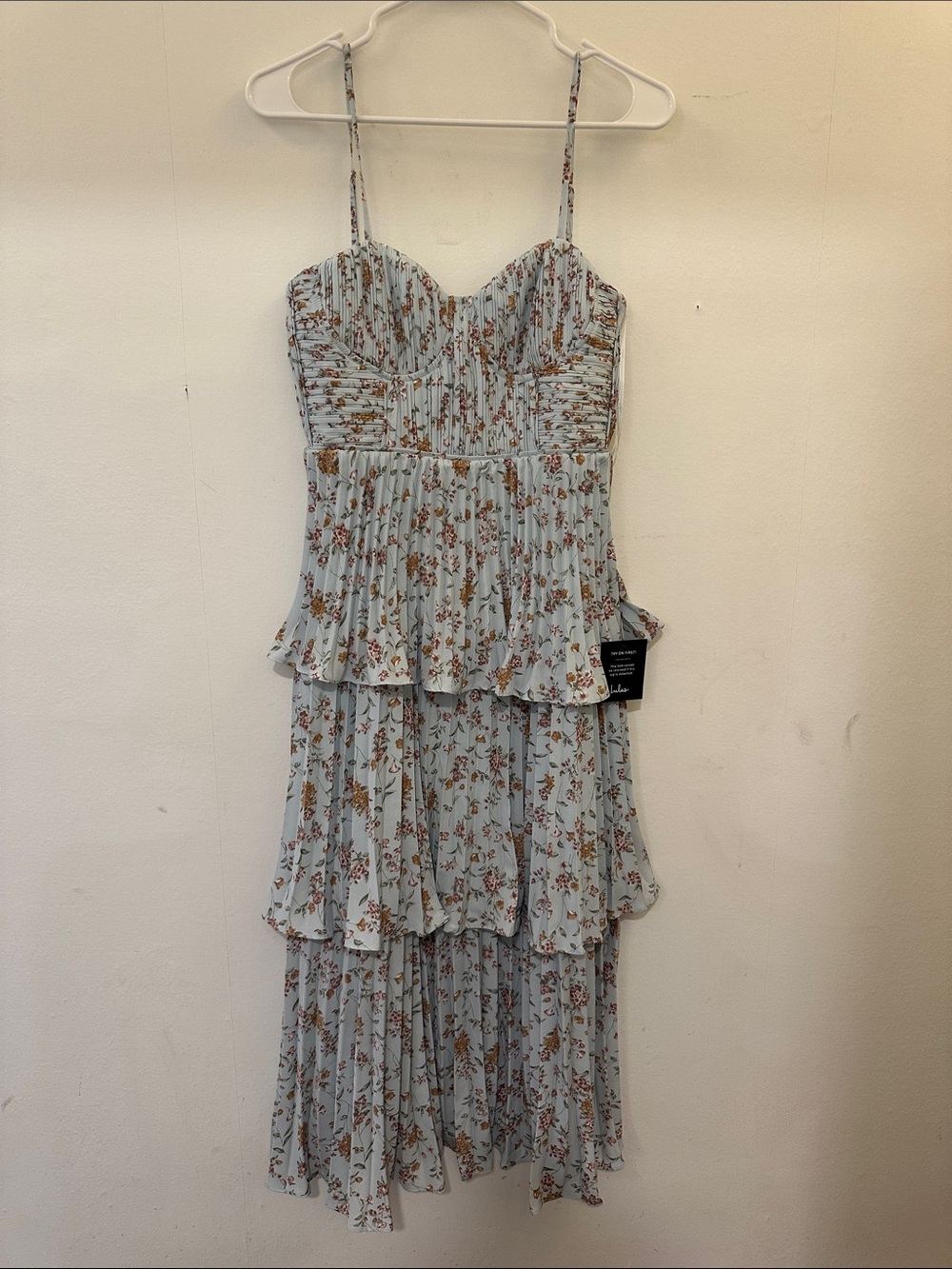 NWT Lulu's Light Blue Floral Tiered Midi Dress